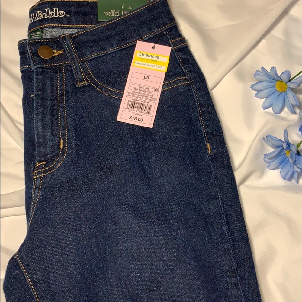 Jeans - Picture 2 of 4